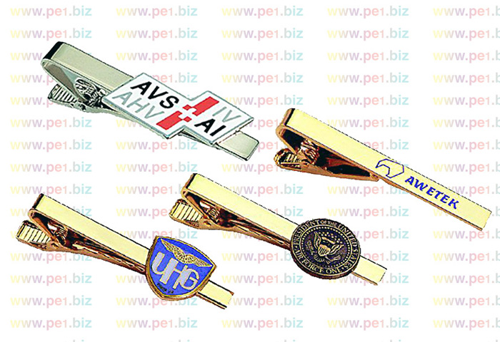 סיכה לעניבה עם לוגו סיכה לעניבה עם לוגו